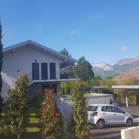 L'Appartement Jardin Avec Vue Montagnes Sévrier Exterior photo