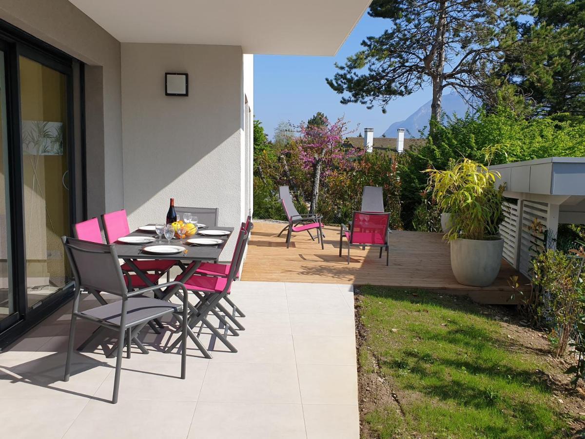 L'Appartement Jardin Avec Vue Montagnes Sévrier Exterior photo