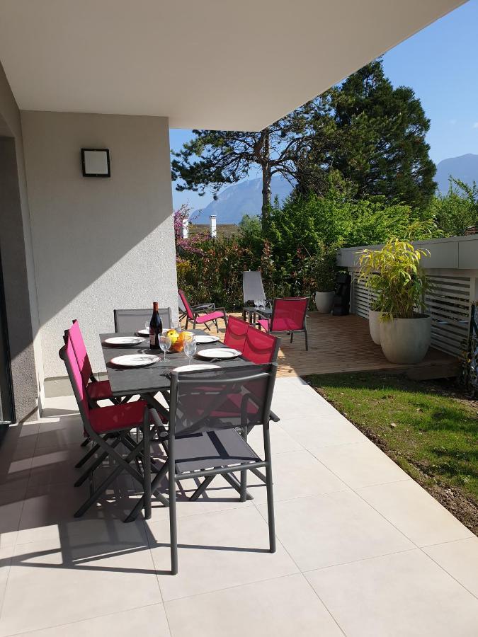 L'Appartement Jardin Avec Vue Montagnes Sévrier Exterior photo