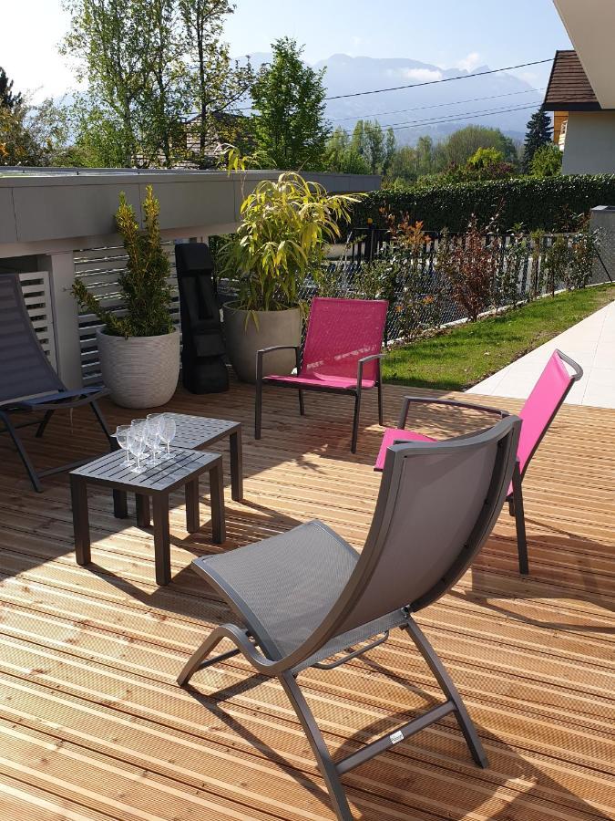 L'Appartement Jardin Avec Vue Montagnes Sévrier Exterior photo