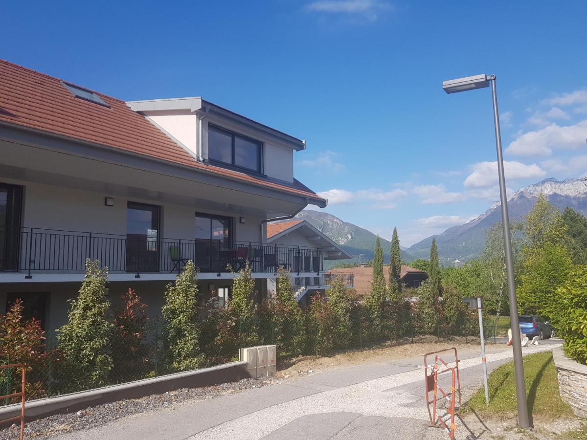 L'Appartement Jardin Avec Vue Montagnes Sévrier Exterior photo